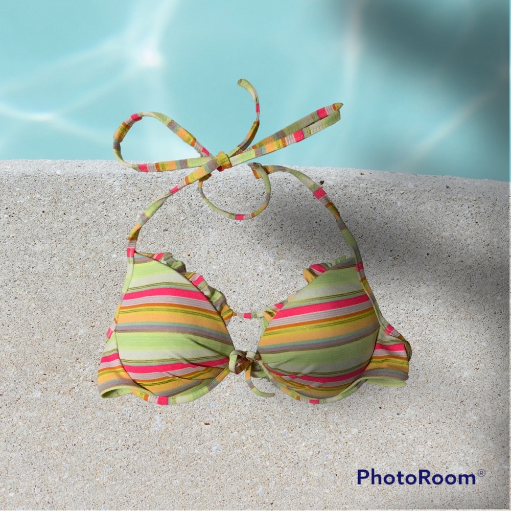 VS Stripe Ruffled Bikini Top